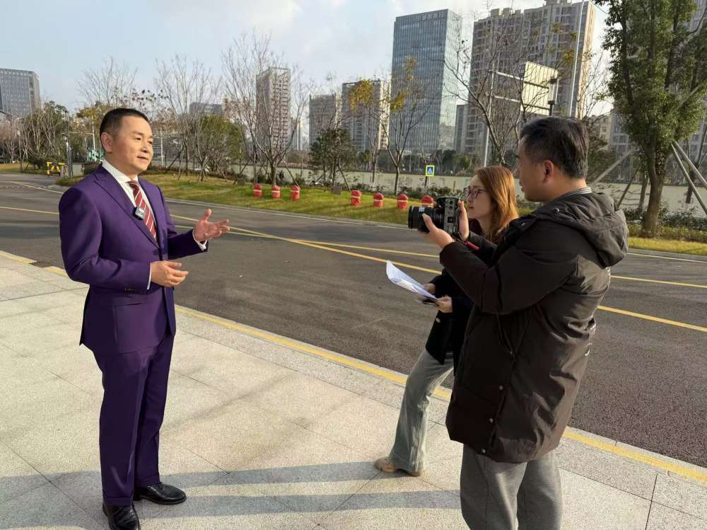 1741056280503062.jpg 3.jpg