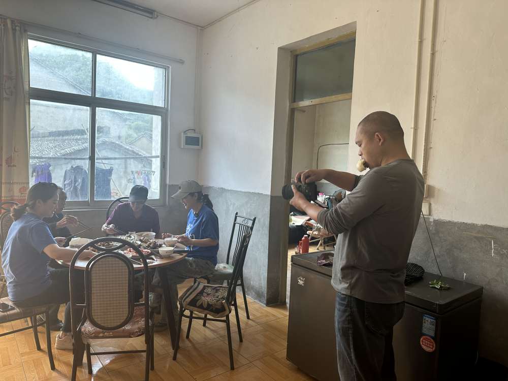 1741056289525916.jpg 4.jpg