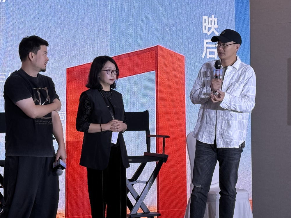 1742365086649189.jpg 4.2024年金雞百花電影節(jié)期間周一圍在觀影后推介影片《好好說再見》.jpg